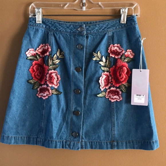 onetheland Dresses & Skirts - NWT embroidered denim skirt onetheland Dresses & Skirts - NWT embroidered denim skirt